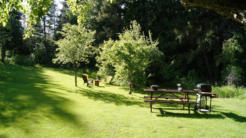 سالمون آرم The Inn At The Ninth Hole Bed & Breakfast المظهر الخارجي الصورة